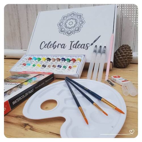Kit de pinturas con acuarelas