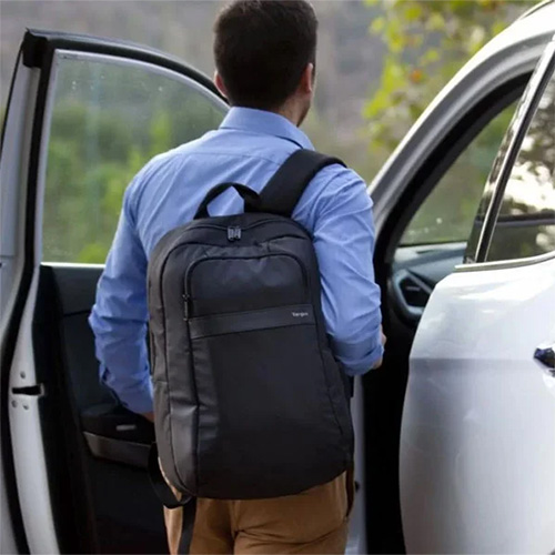 Mochila Targus Safire Plus 15.6? Negra – 20L